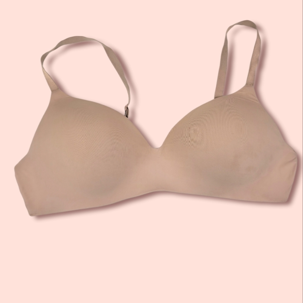 Victoria Secret Nude T-Shirt Bra Size 40C